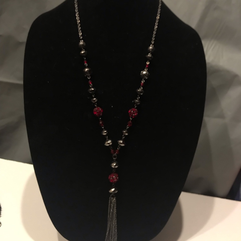 Beaded necklace